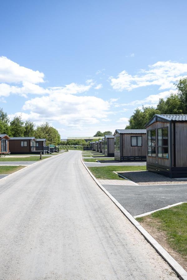 Appletree Holiday Park Boston Exterior photo